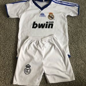 Real Madrid baby soccer outfit 12-18 months